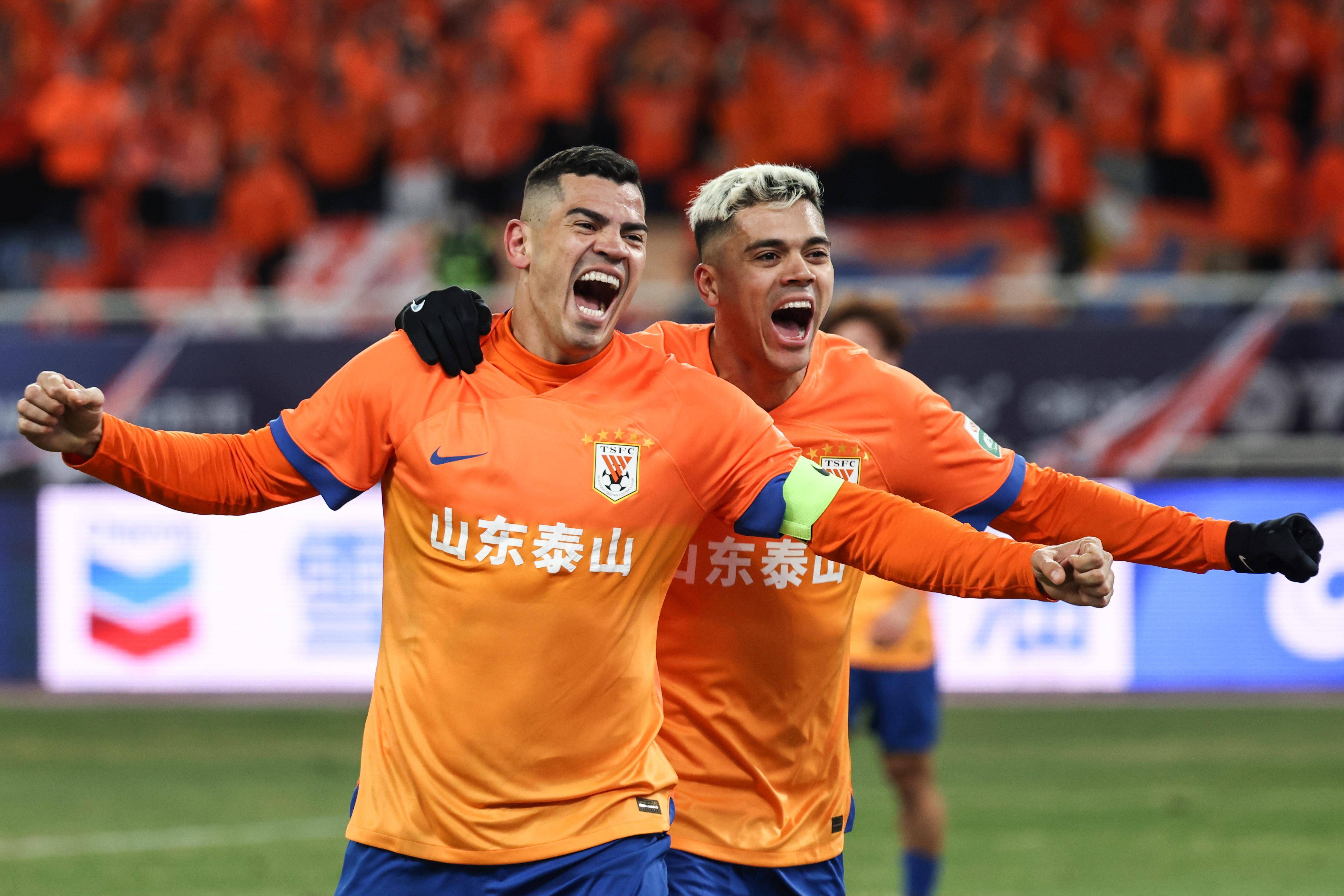 yabo sports-山东泰山训练开放日；国际比赛日更衣室发声引欢呼；亚冠在即；临场指挥获称赞的简单介绍-yabo sports