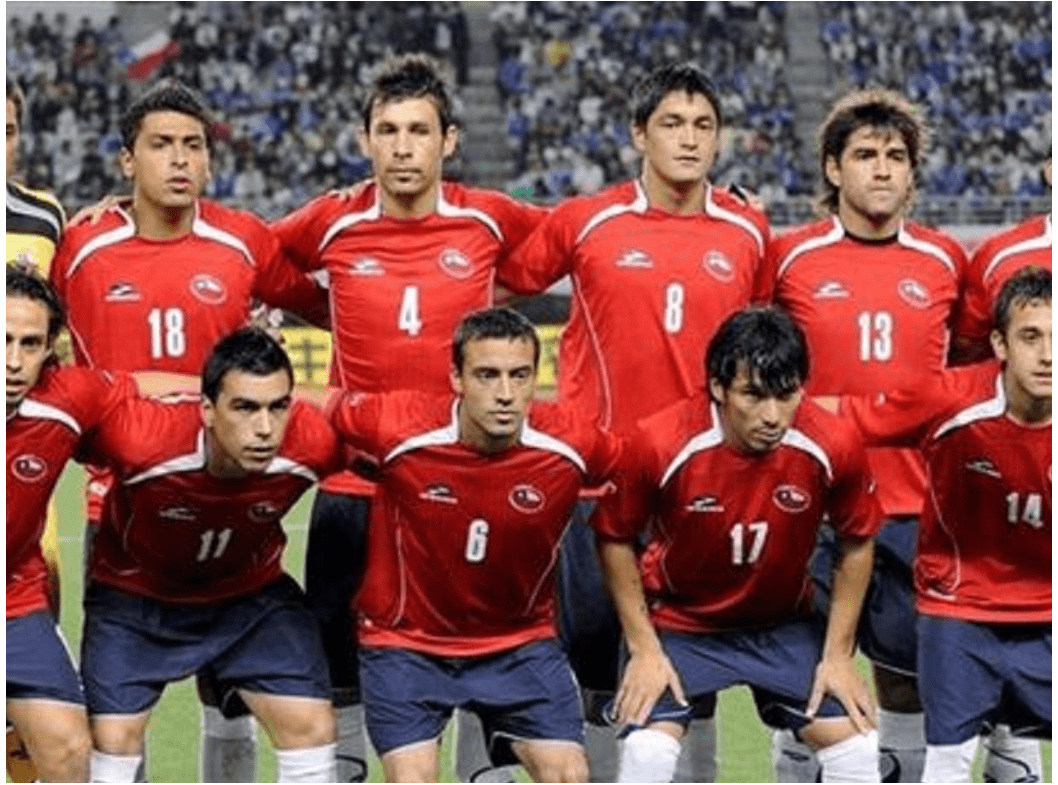 包含里程碑夜！里尔临场应变，荷甲国际比赛日刷纪录，气氛紧张，控场能力受关注的词条